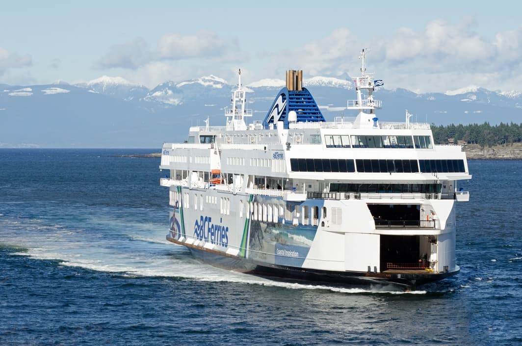 woman-arrested-at-swartz-bay-ferry-terminal-after-attempting-robbery-and-threatening-bc-ferries-staff