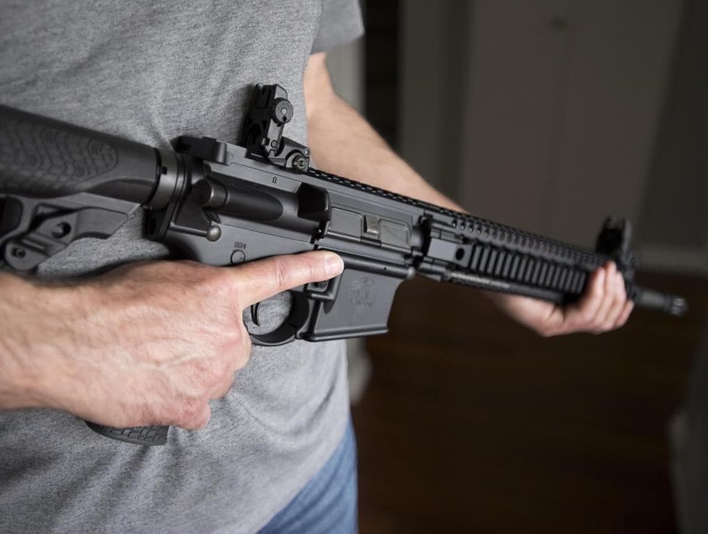 ottawa-extending-amnesty-for-assault-style-firearms-again-until-october-2025