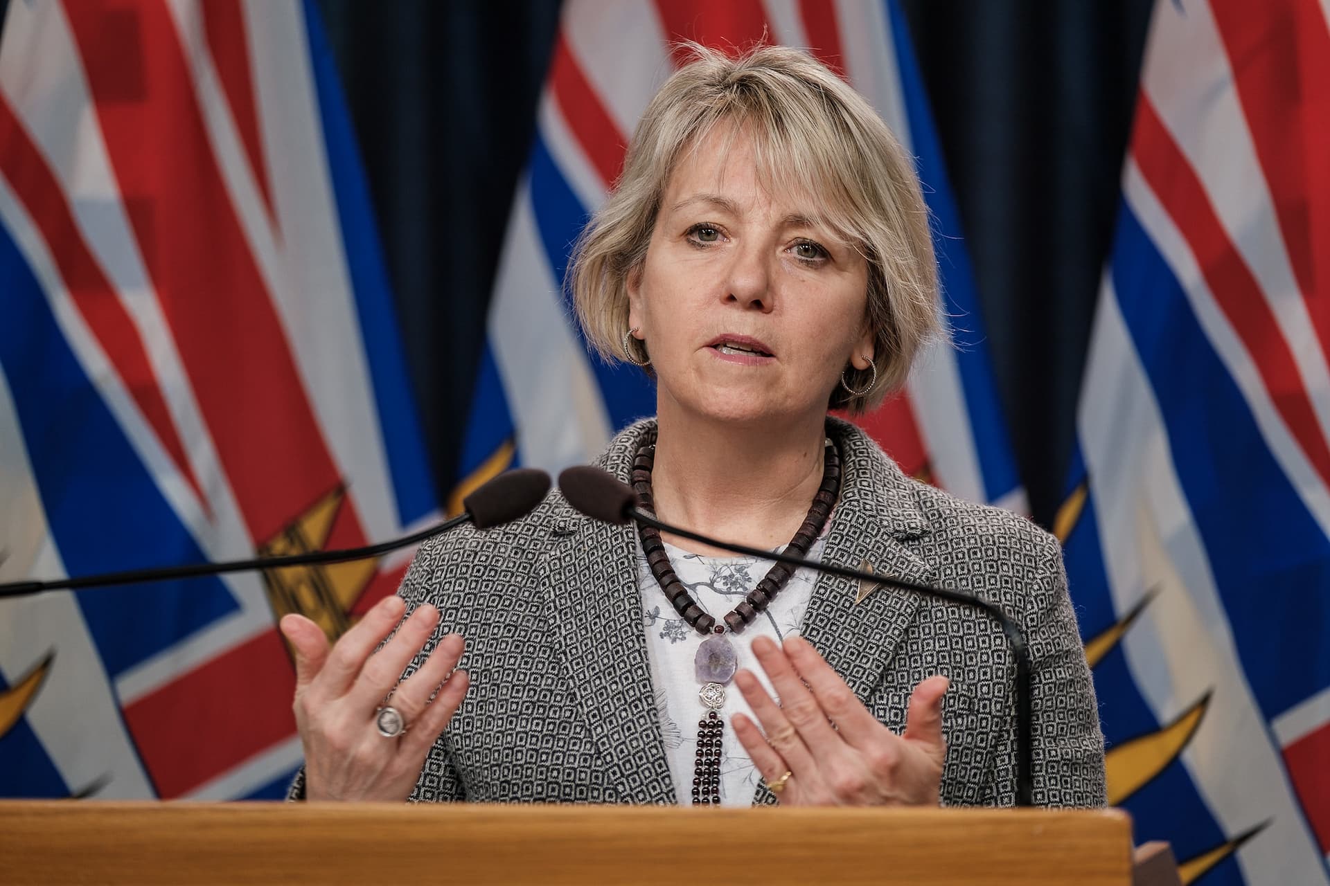 b-c-restricting-alcohol-sales-service-on-new-years-eve-485-new-covid-19-cases-and-11-deaths-reported-in-b-c