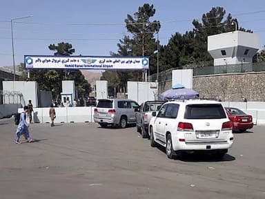 canadian-military-aircraft-with-more-than-500-evacuees-aboard-flew-out-of-kabul