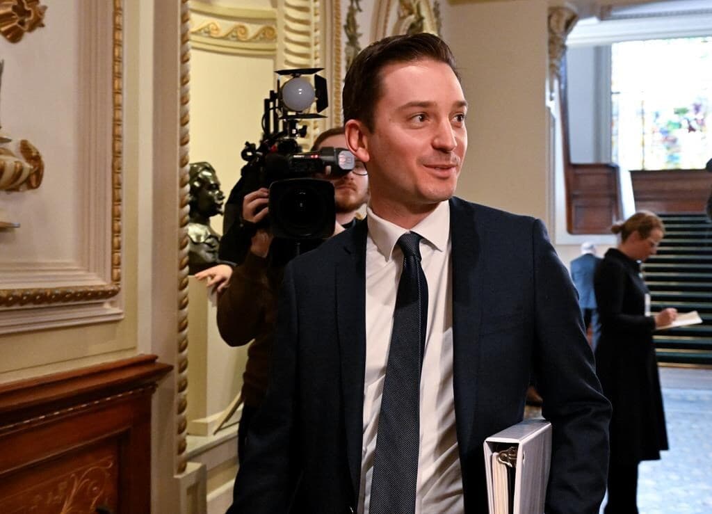 quebec-tables-bill-to-protect-rights-of-children-born-of-sexual-assault