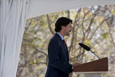 general-motors-to-produce-10-million-face-masks-trudeau