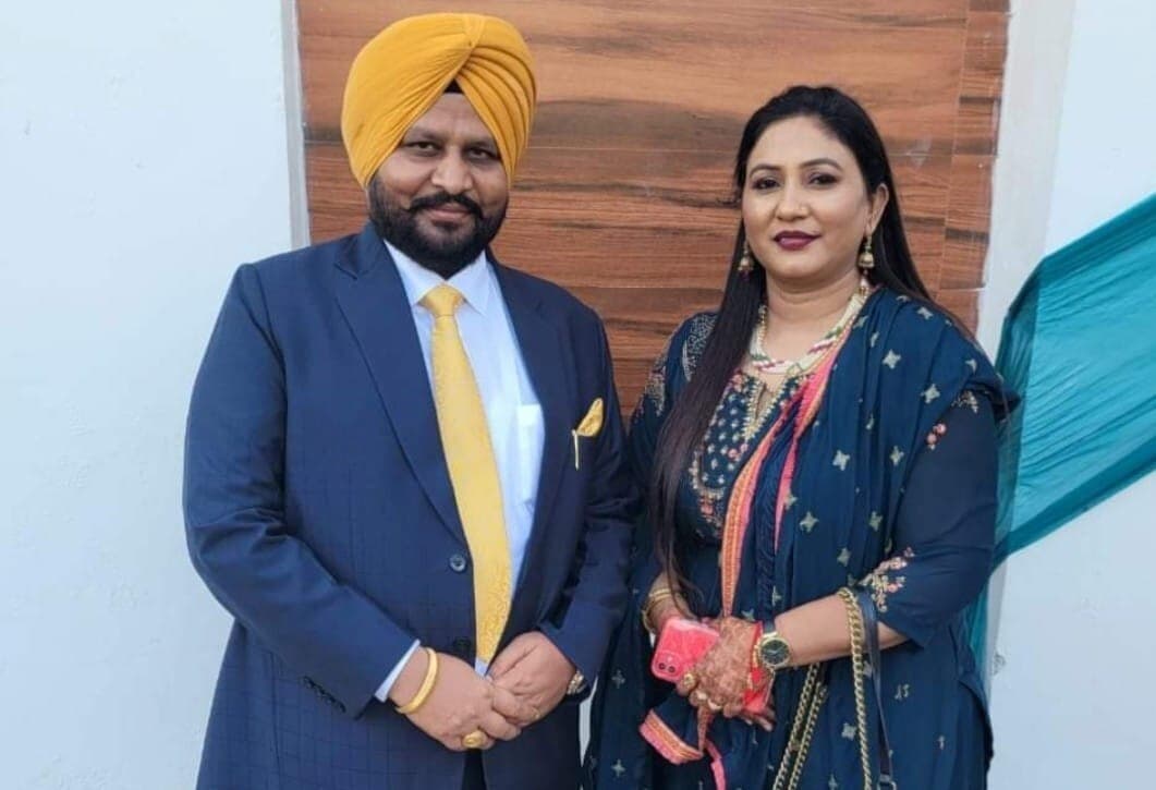vigilance-arrests-former-mla-satkar-kaur-and-her-husband