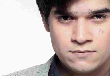 vivaan-shah-tests-positive-for-covid-19