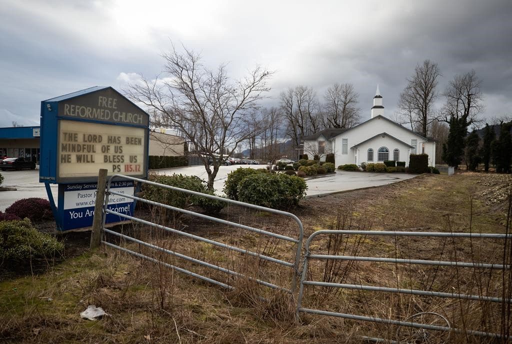 alberta-church-shut-down-fenced-off-for-ignoring-covid-19-health-restrictions