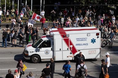politicians-issue-warnings-ahead-of-hospital-protests-expected-across-canada