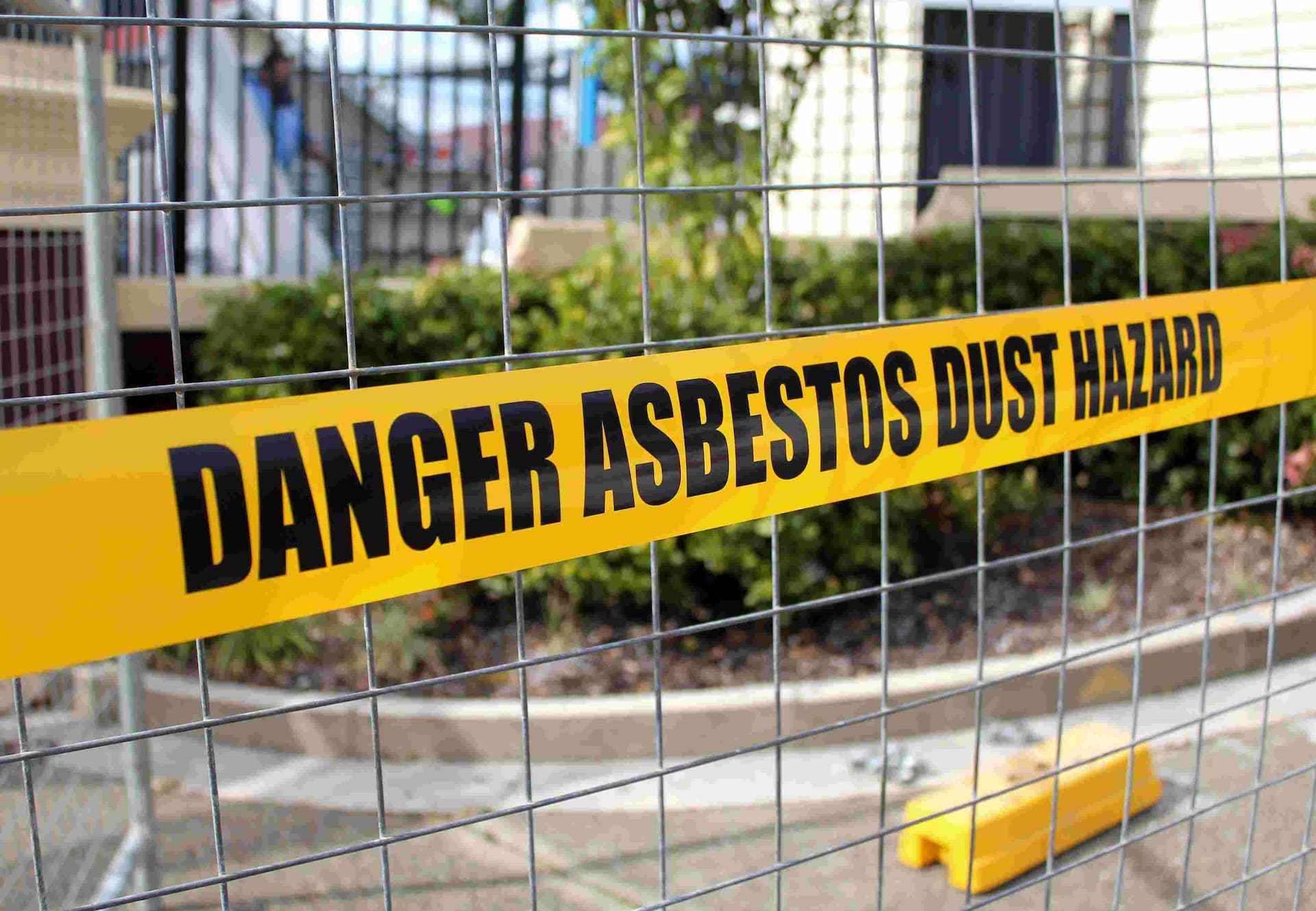 b-c-to-require-licence-for-asbestos-abatement-contractors-by-2024
