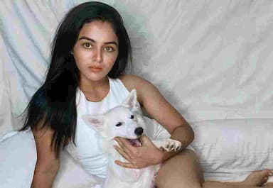 wamiqa-gabbis-new-pet-pals
