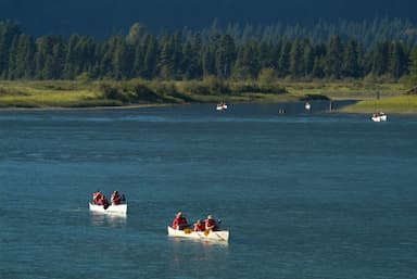 two-people-in-hospital-after-a-boat-fire-in-pitt-lake