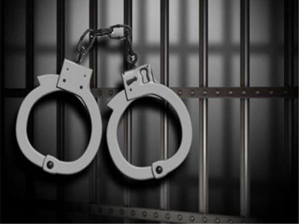 india-major-racket-of-fake-invoicing-worth-rs-1-200-cr-busted-one-held