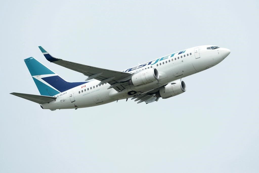 transport-canada-issues-first-fines-to-air-passengers-who-refused-to-wear-masks