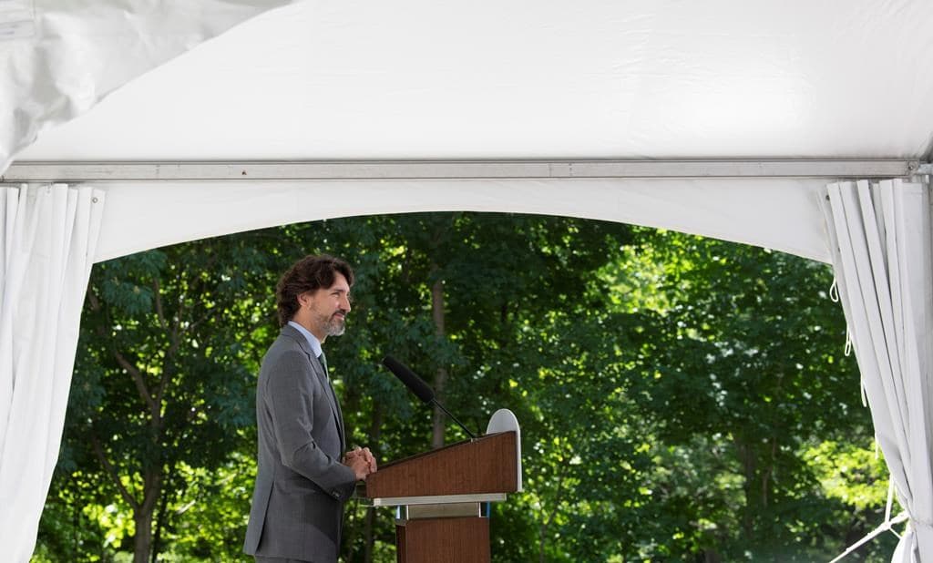 made-in-canada-contact-tracing-app-ready-for-testing-in-ontario-trudeau