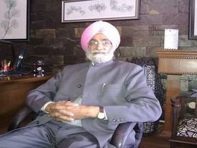 bku-chief-bhupinder-singh-mann-recuses-himself-from-sc-appointed-panel-on-farm-laws
