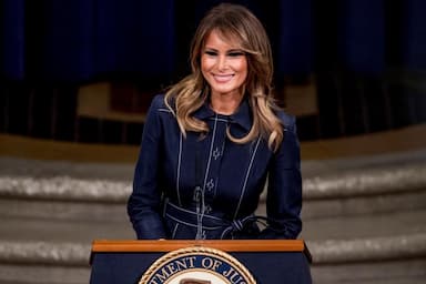 cough-keeps-melania-trump-off-campaign-trail