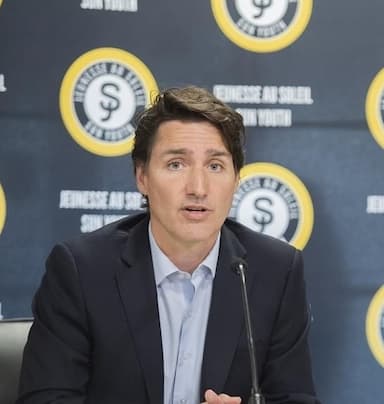 trudeau-event-at-brewery-cancelled-as-apparent-convoy-protesters-set-up-outside