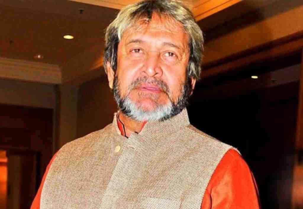 mahesh-manjrekar-gets-an-extortion-call