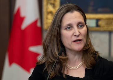 freeland-blasts-tories-but-thanks-ndp-for-support-on-pushing-new-nafta-forward