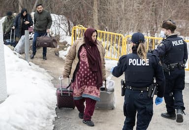 rcmp-to-close-facilities-on-roxam-road-in-quebec
