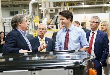 trudeau-ford-mark-opening-of-canadas-first-full-scale-electric-vehicle-plant