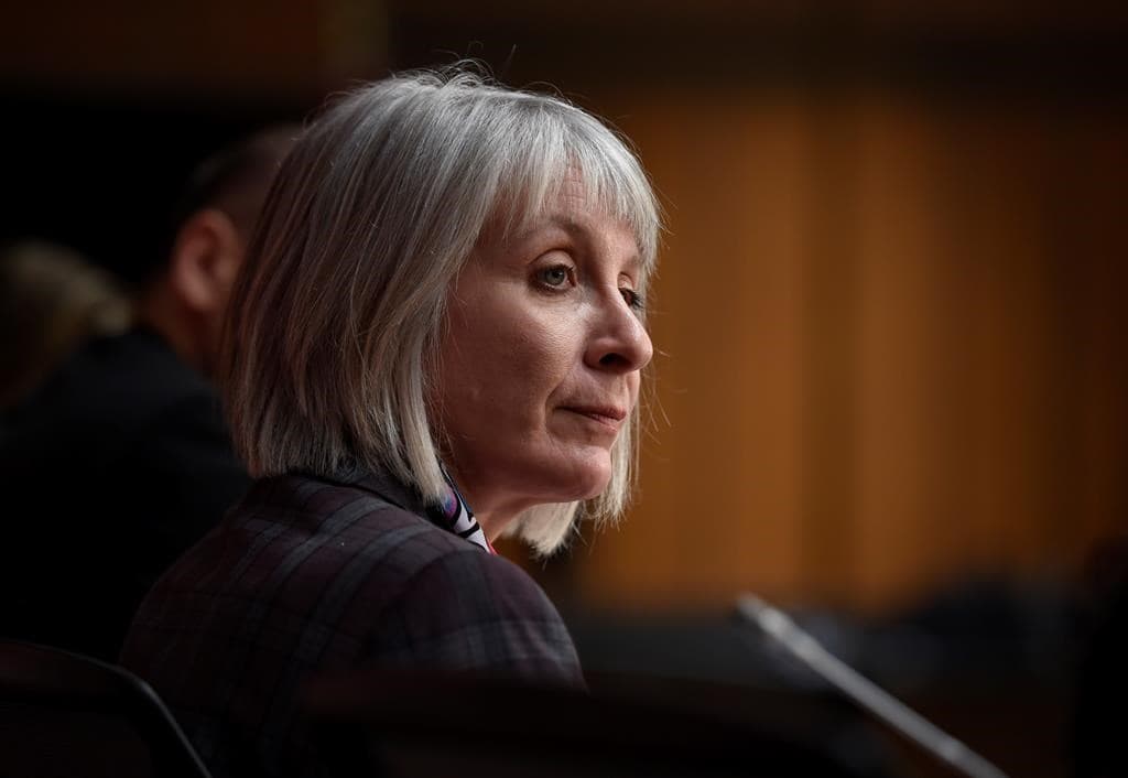 covid-19-total-number-cases-in-canada-go-past-7-000-number-of-deaths-89