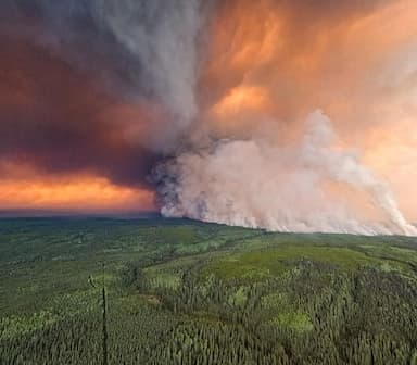 lightning-sparks-about-200-new-wildfires-across-b-c-as-heat-grips-interior