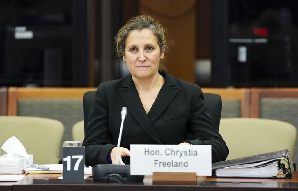 canada-bans-russian-steel-aluminum-imports-as-part-of-sanctions-regime