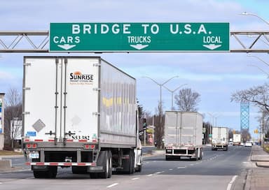 canada-border-services-agency-says-it-is-working-with-pha-to-ensure-truckers-arent-bringing-covid-19-with-them