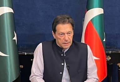 imran-khan-to-be-indicted-on-oct-17-on-charges-of-leaking-state-secrets