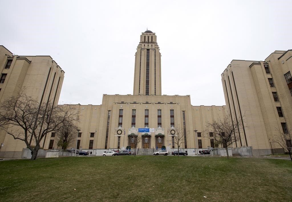 french-language-university-heads-criticize-tuition-hike-for-non-quebec-students