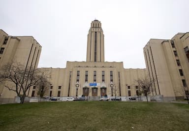 french-language-university-heads-criticize-tuition-hike-for-non-quebec-students