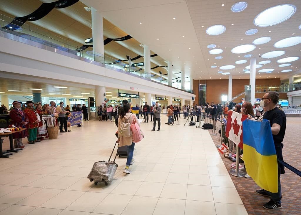 keep-canadas-doors-open-to-ukrainians-refugee-groups