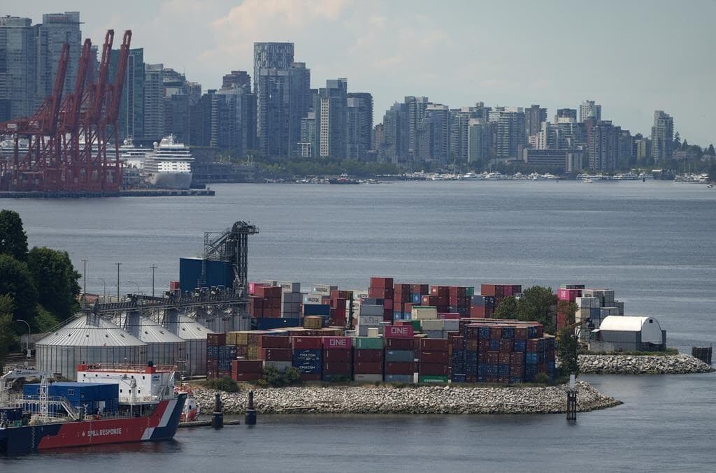 tentative-deal-reached-to-end-b-c-port-strike