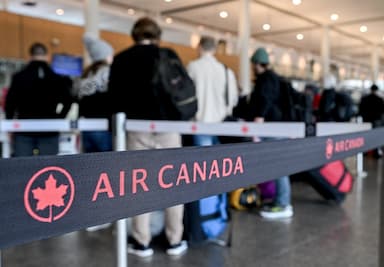 day-of-action-for-air-canada-flight-attendants-at-major-airports