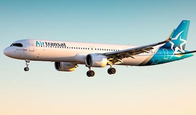 air-transat-flight-attendants-ok-strike-mandate-if-new-contract-cannot-be-reached
