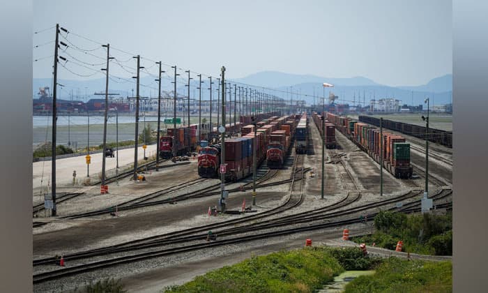 human-smugglers-used-b-c-freight-trains-to-move-people-across-border-u-s-says