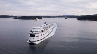 late-night-commercial-vehicle-sailings-pilot-being-started-between-tsawwassen-and-duke-point