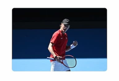 canadas-auger-aliassime-shapovalov-advance-to-wimbledon-quarterfinals