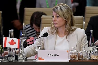 joly-and-chinese-counterpart-confront-each-other-over-interference-claims