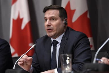 changes-being-made-to-make-it-easier-for-parents-to-pass-on-canadian-citizenship
