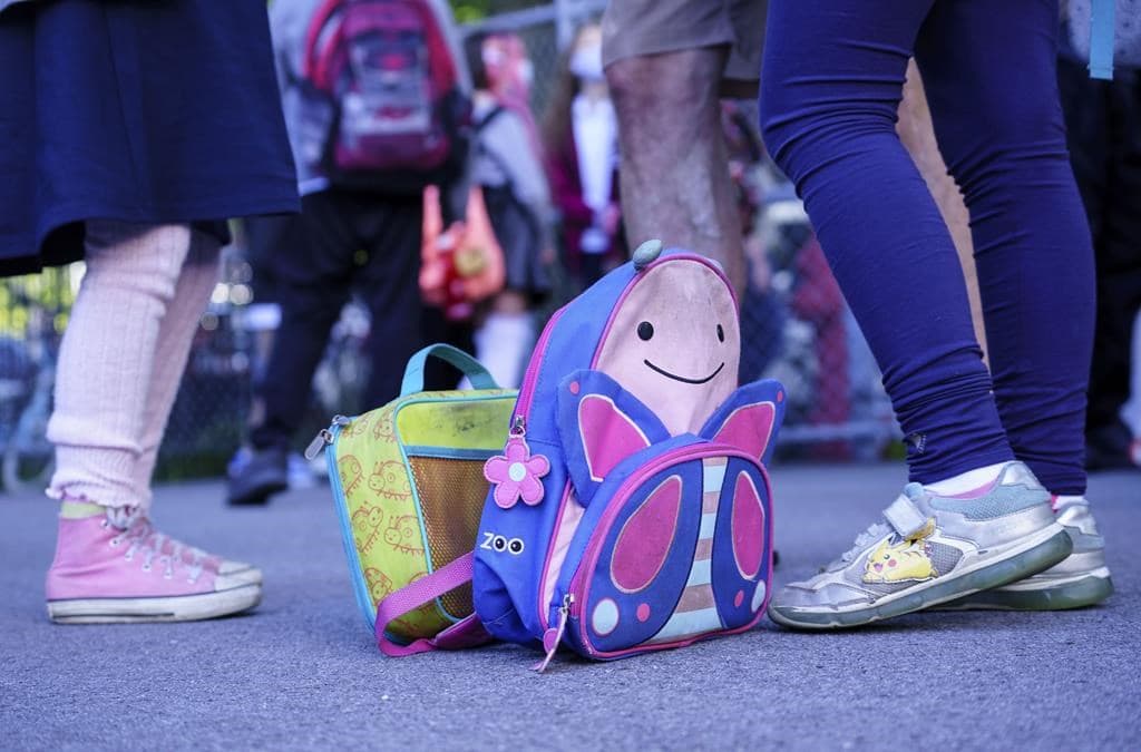ontario-schools-facing-concerns-over-rapid-growth-in-covid-19-cases
