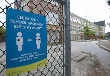 trustees-vote-to-end-program-assigning-uniformed-police-officers-to-vancouver-schools