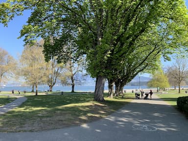 unanimous-approval-for-ban-on-feeding-any-wild-animals-in-vancouver-parks