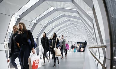 statistics-canada-says-population-grew-0-6-per-cent-in-q2-to-41-288-599