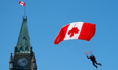 canadian-population-growth-continued-to-slow-with-almost-no-increase-in-q1-statcan