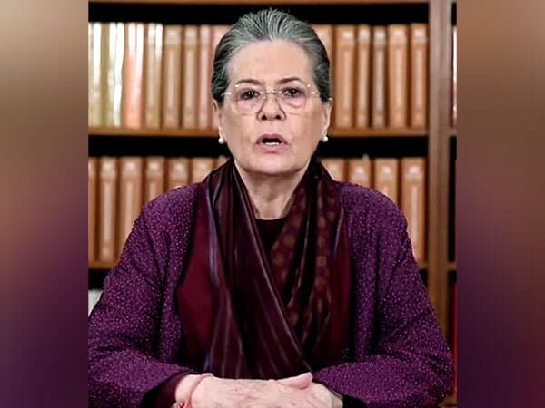 national-herald-case-ed-issues-fresh-summons-to-sonia-gandhi-on-june-23