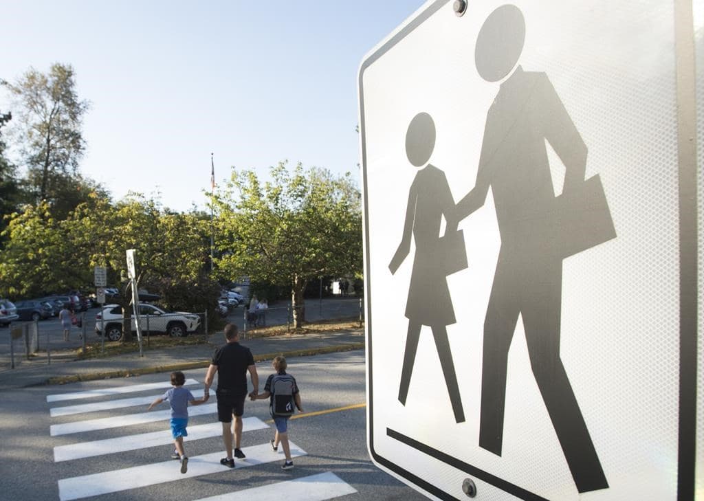 fraser-health-has-declared-covid-19-outbreak-at-a-surrey-school-with-30-positive-cases-outbreak-at-burnaby-hospital-over