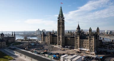 ottawa-man-charged-with-threatening-parliament-hill-embassies-rcmp