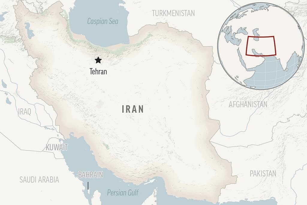 u-s-prisoners-released-by-exchange-with-iran-arrived-in-qatar