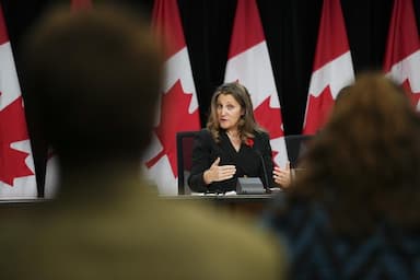 freeland-announces-1-2-billion-in-funding-for-2-600-new-rental-homes-in-toronto