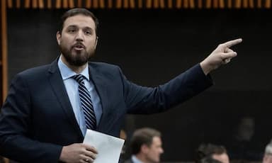 alberta-mp-to-step-aside-to-allow-pierre-poilievre-to-run-for-seat-in-parliament